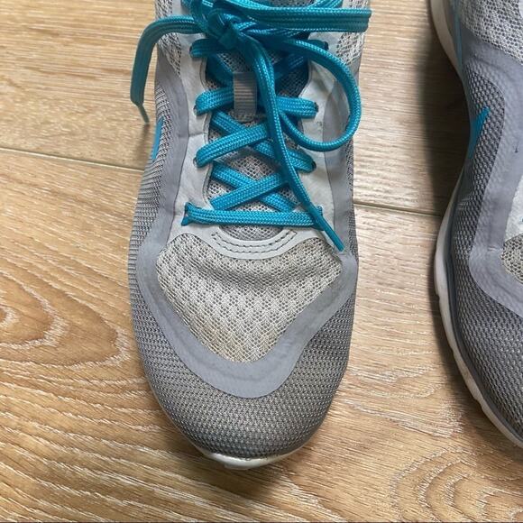 Nike Women's Flex TR 6 Gray Blue Size 6 US Good Condition - Picture 9 of 9